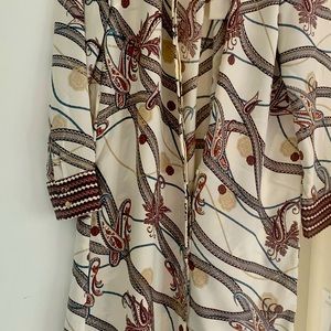 Silken like dress never worn slim fit with belt